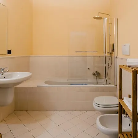 Quarenghi16 Konukevi Bergamo