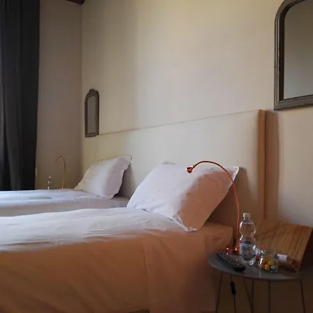 Konukevi Quarenghi16 3*